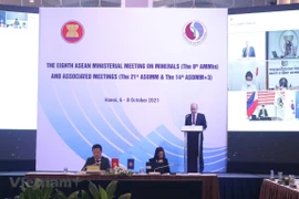 La coopération ASEAN+3 contribue à stimuler l'exploitation minière durable