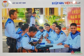 Vernissage de l'exposition "Juristes vietnamiens avec la mer et les îles de la Patrie" 