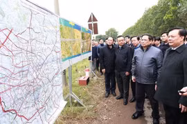 Le Premier ministre examine le projet de construction de la rocade N°4