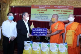 Chol Chnam Thmay: le vice-PM Truong Hoa Binh adresse des voeux aux Khmers à HCM-Ville