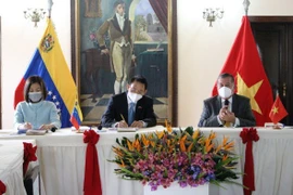 Renforcement de la coopération décentralisée Vietnam-Venezuela