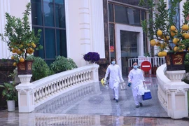 Ho Chi Minh-Ville : confinement de deux sites liés au nouveau cas de COVID-19