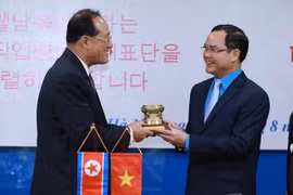 Les organisations syndicales du Vietnam et de la RPDC renforcent leur coopération