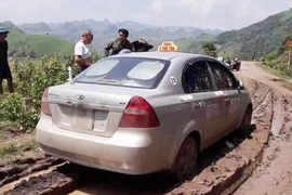 Trois hommes chinois arrêtés à Son La pour vol et meurtre