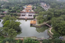  Khiêm Lăng, romantisme du mausolée royal de Hué