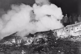 Un journal allemand salue la victoire historique "Hanoi - Dien Bien Phu aérien"