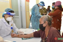 Vietnam-Laos : consultation médicale gratuites pour des minorités ethniques des zones frontalières
