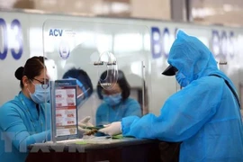 COVID-19 : trois nouveaux cas importés confirmés lundi matin
