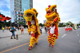 Ouverture du 2e Festival de la licorne, du lion et du dragon de Ho Chi Minh-Ville