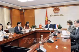 Le Vietnam et les Pays-Bas envisagent de stimuler leurs relations commerciales