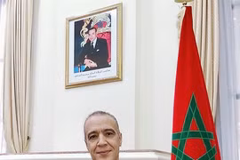 Sous la direction du Parti, le Vietnam réussit dans sa politique de Renouveau