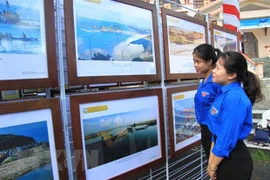 Exposition de cartes et d'archives sur Hoang Sa et Truong Sa à Thai Binh