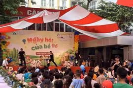 Une journée de fête pour les enfants de l’Hôpital pédiatrique de Hanoï