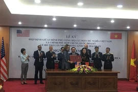 Le Vietnam et les États-Unis signent l'accord d'assistance mutuelle en matière douanière