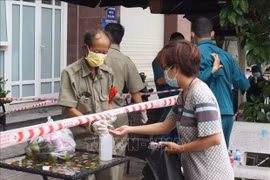 Ho Chi Minh-Ville achève la remise de l'aide financière aux personnes touchées par le COVID-19
