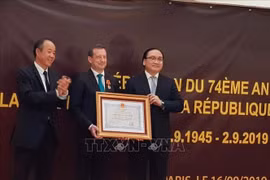 Promouvoir la coopération entre Hanoï et les localités françaises