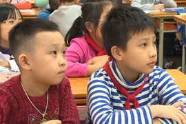 Hanoï: les élèves du primaire et de 6e retourneront à l'école à partir du 6 avril