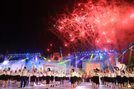 Diverses activités en l'honneur de la fête des rois fondateurs Hung 
