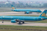 Un avion de Vietnam Airlines dans un aéroport au Vietnam. (Photo : Vietnam+)