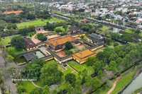 Le palais Dien Tho (situé dans la Cité impériale de Hue) était la résidence des impératrices douairières et de la grande impératrice douairière à cette époque. Il constitue l’un des joyaux architecturaux les mieux conservés jusqu’à nos jours. Photo : VNA