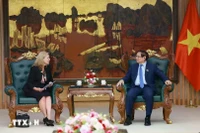 Le Premier ministre Pham Minh Chinh reçoit Mariam J. Sherman, directrice nationale de la BM pour le Vietnam, le Laos et le Cambodge. Photo: VNA