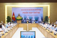 Le Premier ministre Pham Minh Chinh, chef du Comité de pilotage pour la construction de la centrale nucléaire, a présidé la troisième réunion du Comité dans l'après-midi du 22 octobre. Photo : VNA
