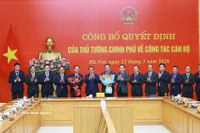 La cérémonie remettre la décision de nomination du président de l’Académie des sciences et des technologies du Vietnam.Photo : VNA