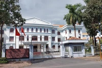 Le Premier ministre Pham Minh Chinh a demandé aux autorités de finaliser rapidement la gestion et la mise en service des bureaux et terrains excédentaires résultant de la réorganisation de l’appareil administratif. Photo: VNA