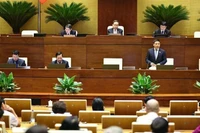 Vue d’ensemble de la séance de questions-réponses, dans le cadre de la 9e session de la 15e législature. Photo : VNA