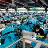 En 2025, le secteur de textile-habillement vietnamien devrait atteindre 46 milliards de dollars d’exportations, en hausse de 5,6 % sur un an. Photo : VNA
