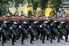 La force de la police spéciale lors de la répétition générale. Photo: VNA