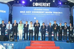 Cérémonie d'inauguration de l'usine Coherent Vietnam. Photo: VNA