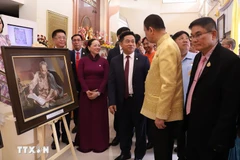 Le Président Hô Chi Minh dans le cœur des Vietnamiens en Thaïlande 