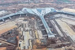 Conformément au calendrier approuvé, l'Autorité de l'aviation civile du Vietnam (AACV) entamera, à partir du 26 septembre 2025, des vols de contrôle et de calibration à l'aéroport international de Long Thành. Photo : VNA