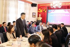 L'ambassadeur du Vietnam en République tchèque, Duong Hoài Nam prend la parole. Photo: VNA