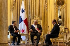 L'ambassadeur du Vietnam au Mexique et au Panama, Nguyên Van Hai, a présenté ses lettres de créance au président panaméen, José Raúl Mulino Quintero. Photo: VNA
