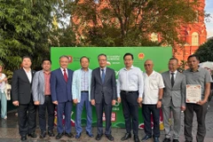L'ambassadeur du Vietnam en Russie Dang Minh Khôi a souligné que le succès de l'événement était dû au consensus et aux contributions actives de la communauté vietnamienne en Russie. Photo: VNA