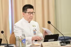 Le ministre des Finances thaïlandais, Ekniti Nitithanprapas Photo : Gouvernement royal thaïlandais