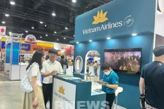 Le stand de Vietnam Airlines au salon. Photo : VNA