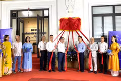 Lancement du Studio dLocals Hoan Kiem, un espace de diffusion numérique dédié aux démarches administratives 