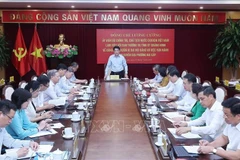 A Quang Ninh, le président de la République Luong Cuong travaille avec la Permanence du Comité provincial du Parti le 29 juillet. Photo : VNA,