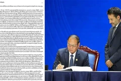 Un article publié dans la version électronique de la Radio nationale lao. Photo : VNA