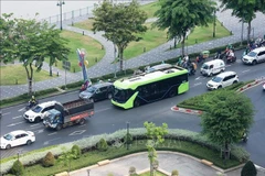 Hô Chi Minh-Ville élargit son réseau de bus électriques avec 27 nouvelles lignes. Photo : VNA