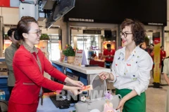 Le déplacement des comptoirs d'enregistrement vise à répondre au besoin d'un accès plus pratique pour les passagers. Photo: Bnews