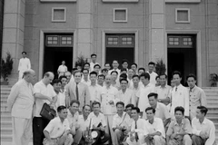 Cette année marque le bilan de la résolution du 11ᵉ Congrès de l'Association des journalistes vietnamiens (2020-2025) et le centenaire de la presse révolutionnaire vietnamienne (21 juin 1925 - 21 juin 2025). Photo : VNA