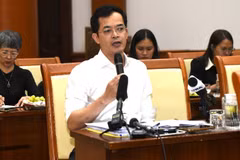 Truong Ba Tuân, directeur adjoint du Département de gestion et de supervision des politiques fiscales du ministère des Finances. Photo : VNA