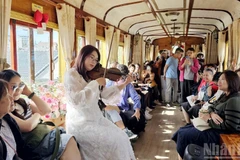 Le Train du Café de Da Lat offre des paysages enchanteurs et des récits culturels, le tout accompagné d’un arôme persistant de café vietnamien. Photo : internet