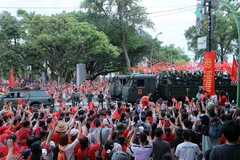 Avant la seconde répétition général du défilé de la Fête nationale du 25 août.Photo: VNA