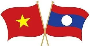 Coopération Vietnam-Laos dans l’organisation d’une foire de mise en relation commerciale