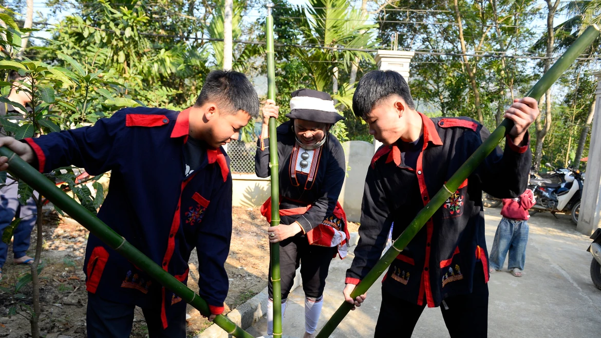 Immersion chez les Dao Quan Chet de Thanh Hoa pour leur Têt traditionnel